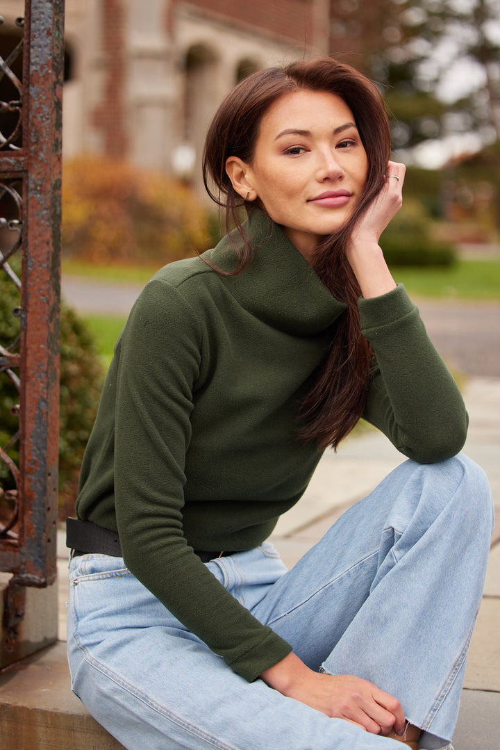 Park Slope Turtleneck in Vello Fleece (Spruce)