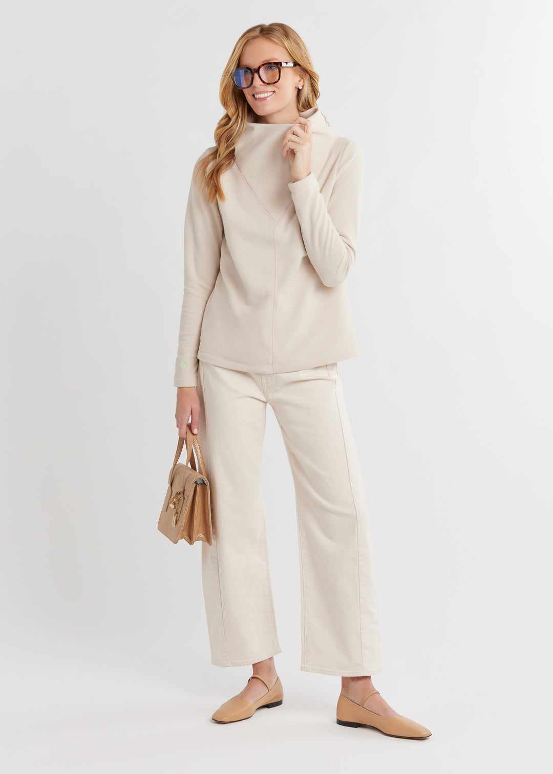 Carroll Street Turtleneck in Vello Fleece (Oatmeal)