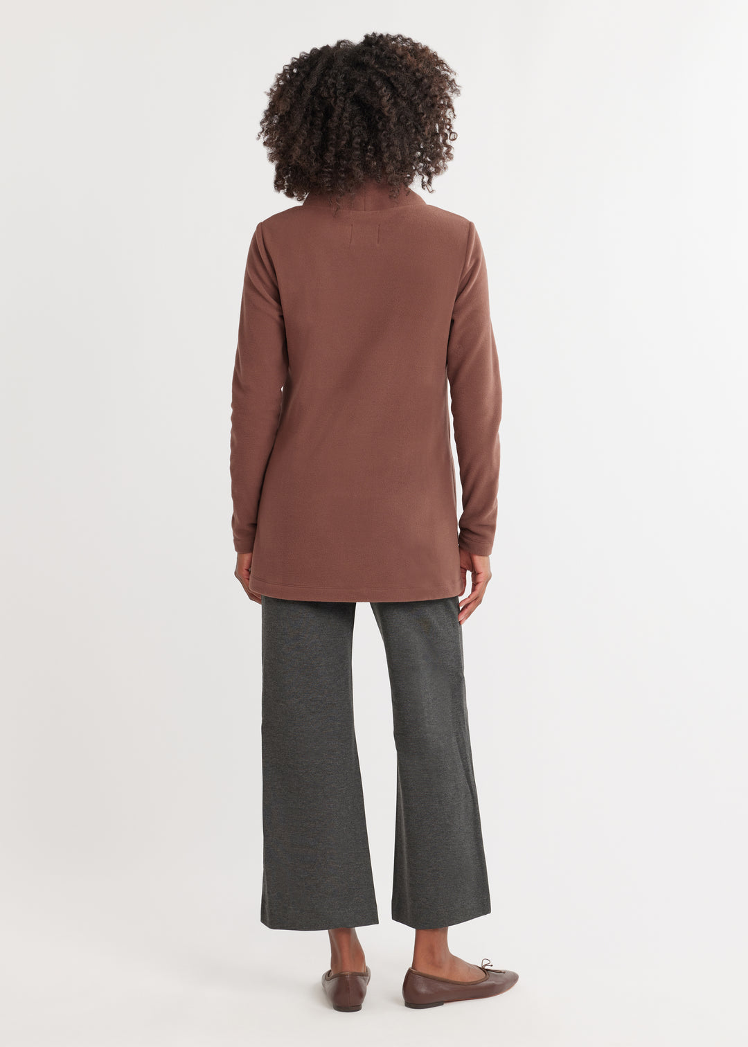 Cobble Hill Turtleneck in Vello Fleece (Chestnut)