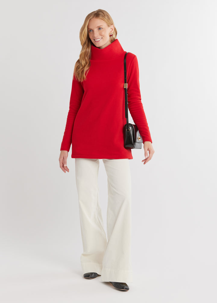 Cobble Hill Turtleneck in Vello Fleece (Scarlet)