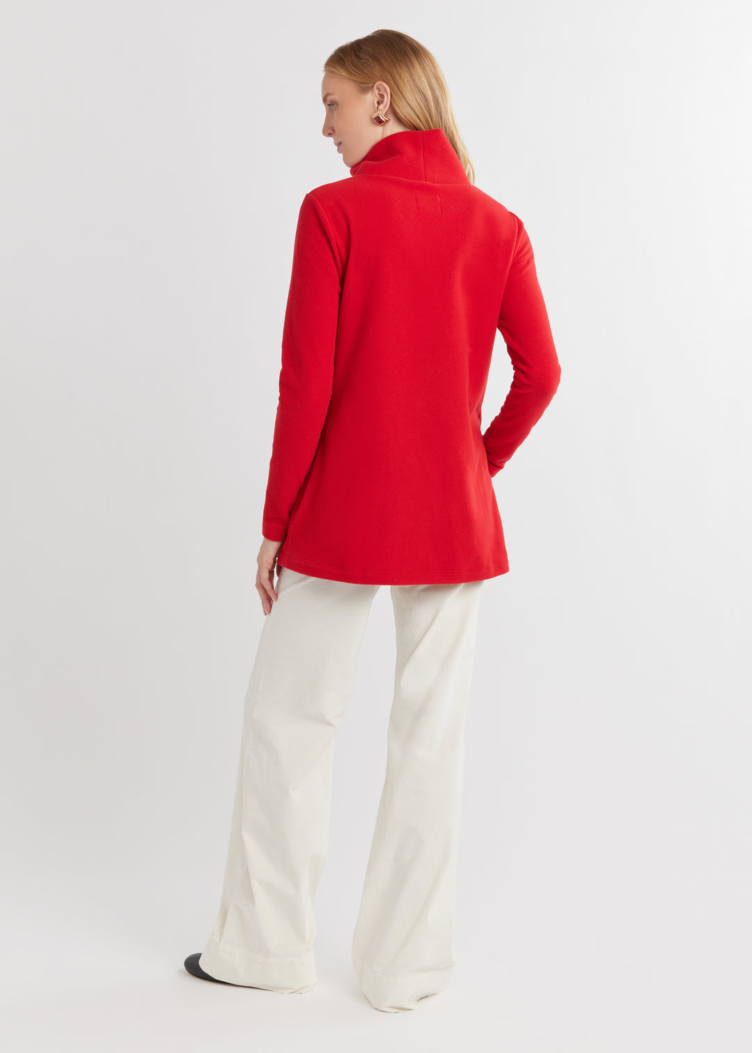 Cobble Hill Turtleneck in Vello Fleece (Scarlet)