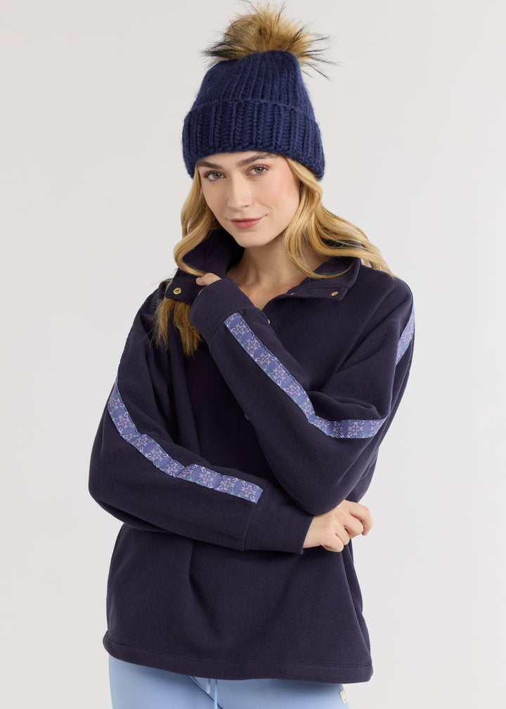 Fraser Pullover in Vello Fleece (Navy)