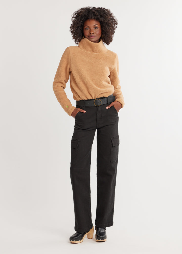 Greenpoint Turtleneck in Sherpa Fleece (Camel)