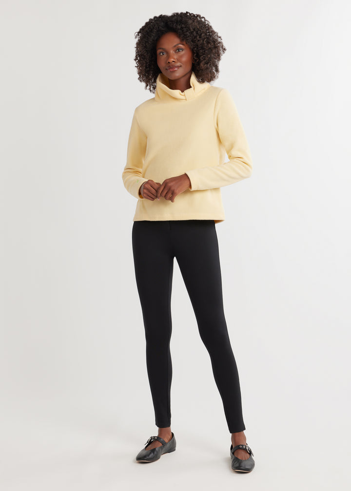 Juliet Turtleneck in Vello Fleece (Buttercream)