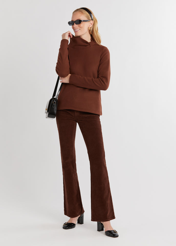 Juliet Turtleneck in Vello Fleece (Cocoa)