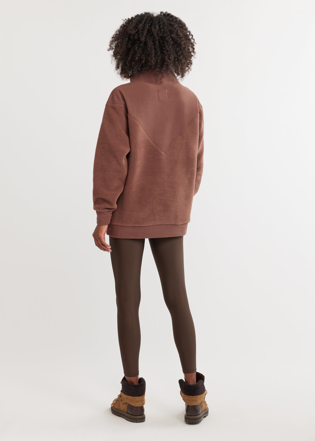 Kendall Pullover in Sherpa/Vello Fleece (Chestnut)