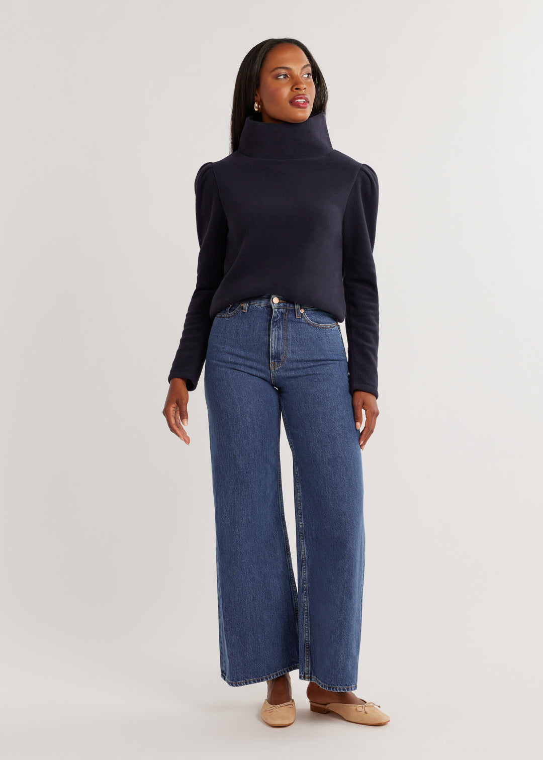 Palmer Puff Sleeve Turtleneck in Vello Fleece (Navy)