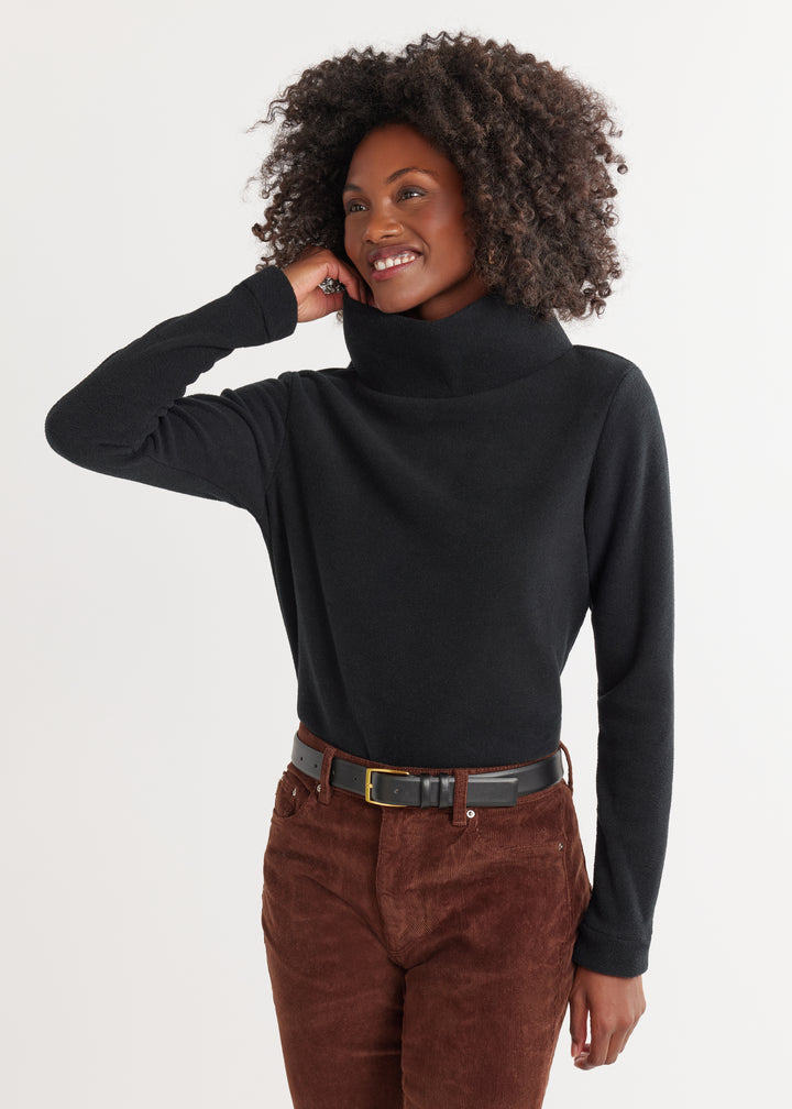 Park Slope Turtleneck in Vello Fleece (Black)