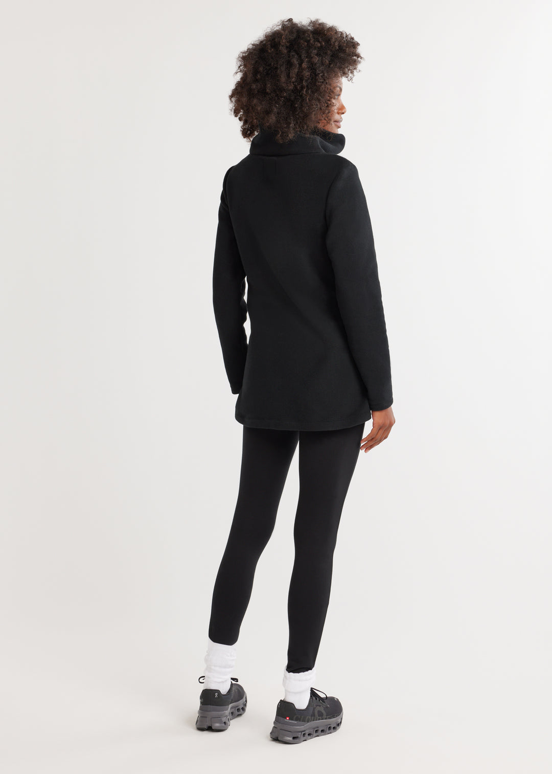 Prospect Pullover in Vello Fleece (Black)