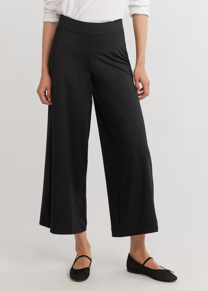 St. Simons Crop Pant in Heavy Weight Luxe Stretch (Black)